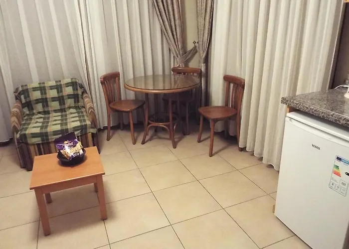 호텔 Ecem 말마리스