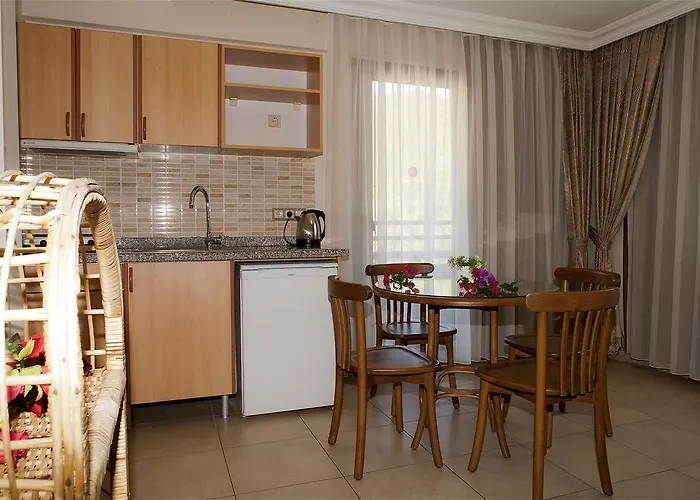 إيسيم فندق مرمريس